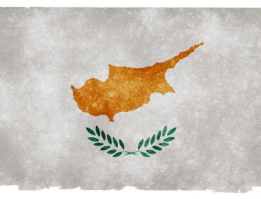 Η κυπριακή κυβέρνηση καταδικάζει τις τρομοκρατικές επιθέσεις στην Αίγυπτο